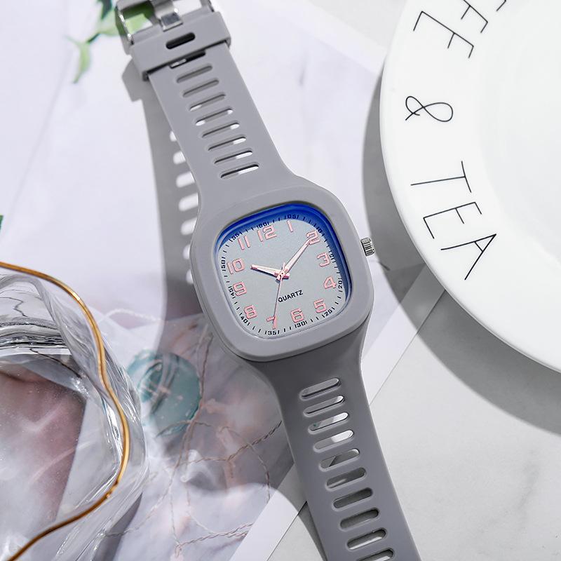 Fashion Women Watches Squartz Large Dial Watch Women Luxury Ladies Quartz Wristwatches Silicone Female Clock Relogio Feminino