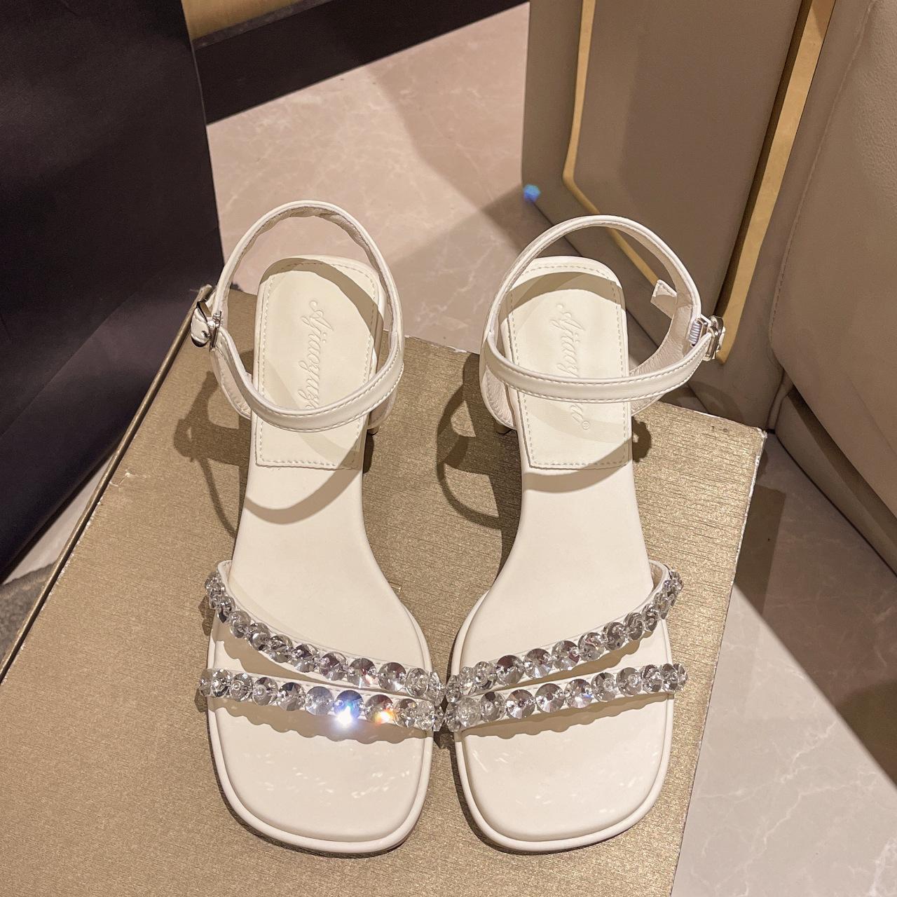 

Модные туфли с открытым носком 2025 юбка со стразами босоножки женские толстый каблук с высоким каблуком, красивая летняя одежда 35