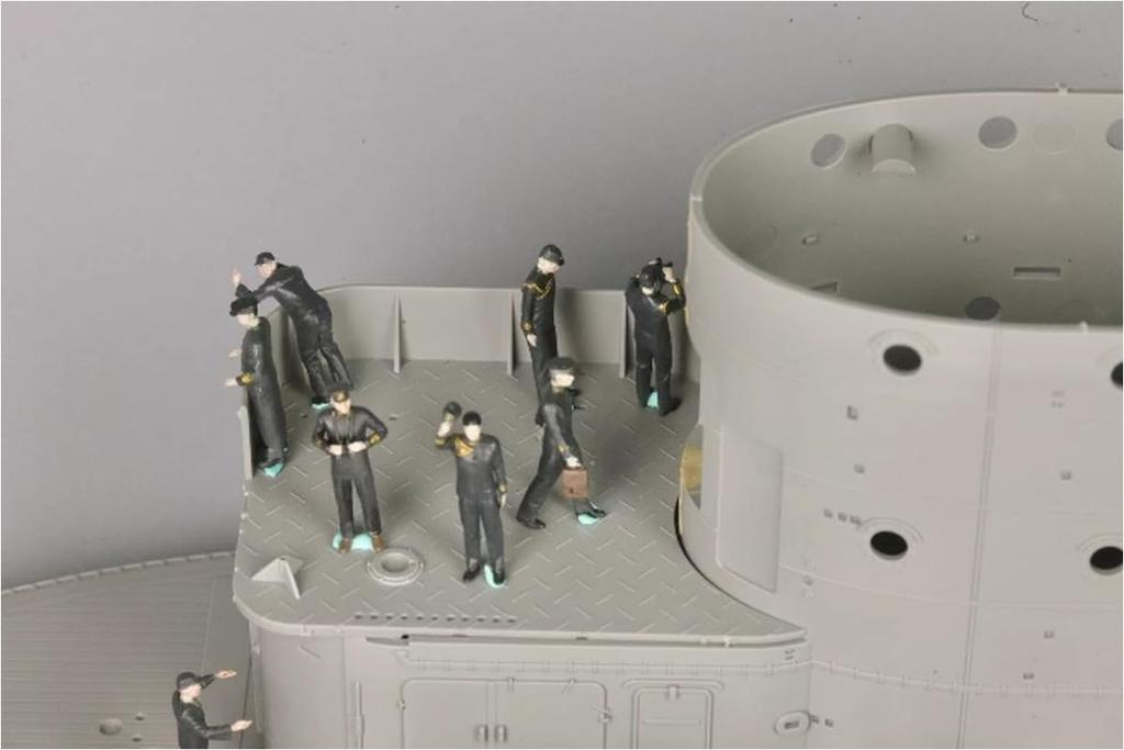 Triumph Model 1/72 Japanese Mechanic Figure 1 (20 Figures) 3D Printed Kit TRFF72003A