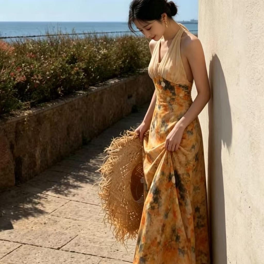 Garden Yellow Neck Dress Huge Beautiful Skirt Dress Dopamine Island Bright Seaside Vacation
