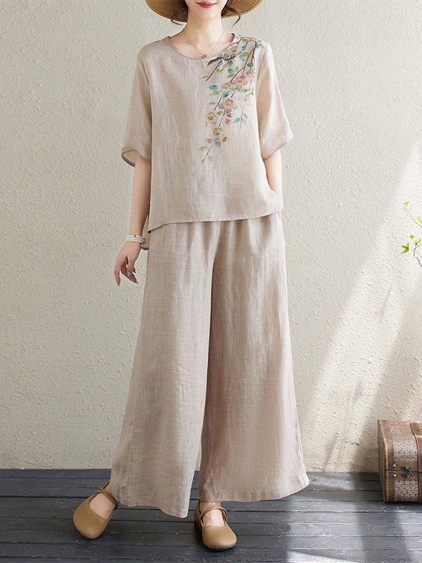Summer New Arrivals: Artistic Retro Short-Sleeved Top & Pants Two-Piece Set for Mothers, Cotton Linen Blend