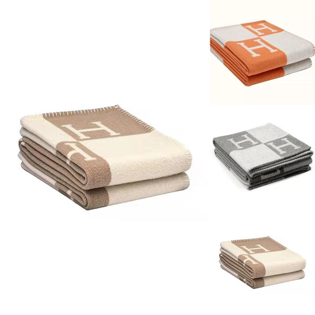 Luxurious Wool Cashmere Blanket Thick Warm Geometric Pattern Office Throw