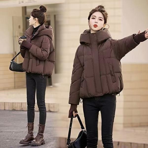 Trendy Short Padded Jacket Winter Warm Cotton Coat Fashionable and Chic Womens Outerwear