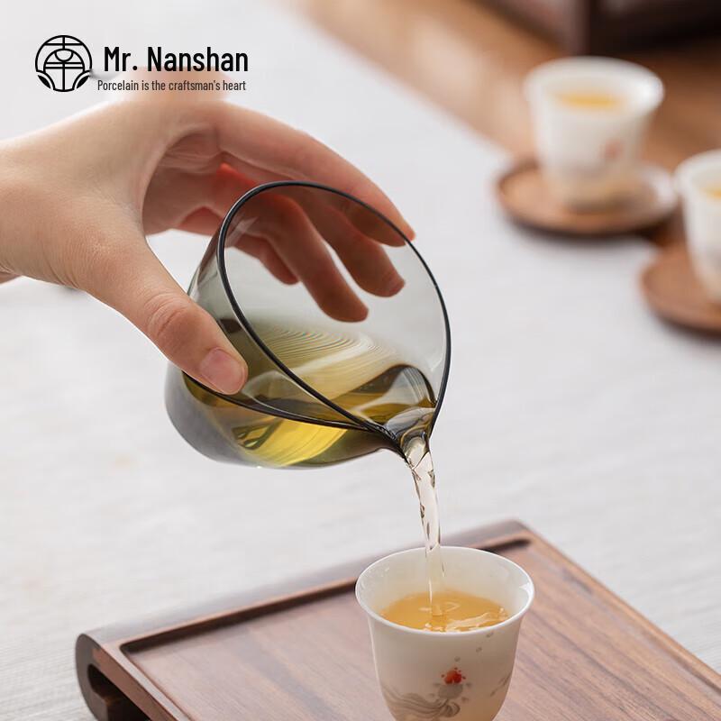 Nanshan Xiansheng Glass Gongfu Tea Fair Cup
