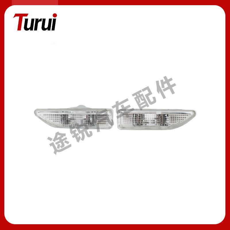 Front Bumper Side Light for 2016-2021 BMW F60: Turn Signal Reflector 63137406369