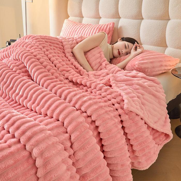 2026 New Milk Fleece Blanket Ribbed Design All Day Soft for Nap Sofa Cozy Comfort Essential