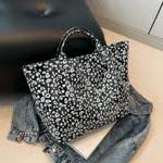 

PVC Zipper Tote Bag Kraft Paper Beach Bag Hobo Style Carry All Travel Shopping Handbag Plastic Shoulder for Women Work & Travel цветной печати леопарда