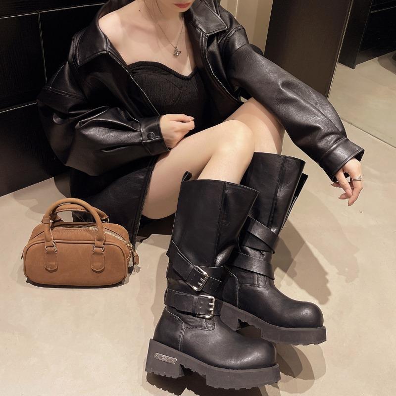

Thick-soled heightening belt buckle locomotive boots women s new niche retro Spice Girl medium tube Martin boots 40 чёрный