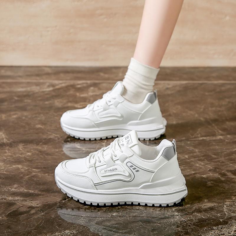 Thick-soled Sneaker Shoes for Women's Autumn 2025 New Style Korean Version Breathable and Anti-slip Fashionable Casual Shoes
