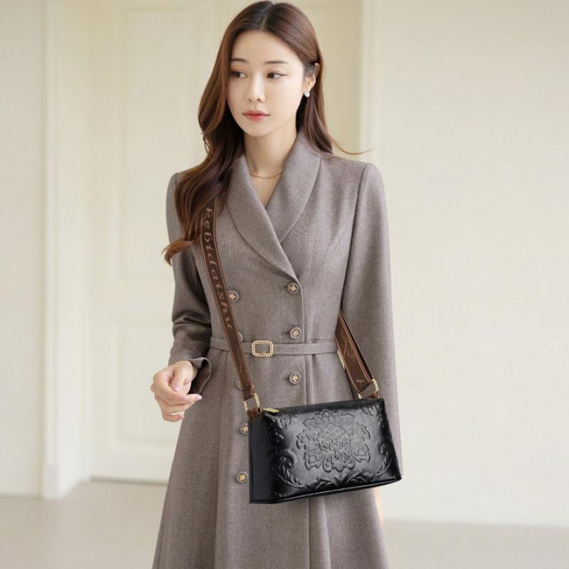 Luxury Retro Floral Embossed Leather Crossbody Bag for Women – Fashion Shoulder Bag with Wide Strap, Casual Daily & Travel Handbag