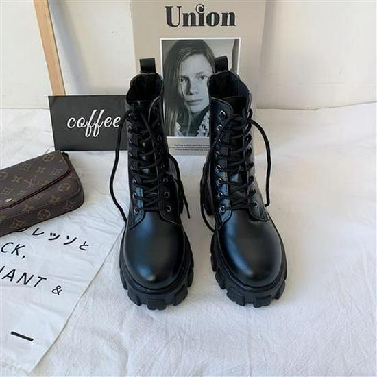 

Women s British Style Martin Boots - Thick-Soled, Versatile Ankle Boots for Spring/Summer 2025 - Breathable, Thin Style for Students 35