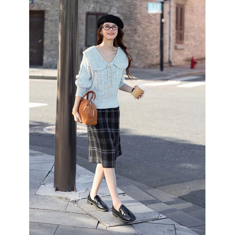 MOCANA Women's Doll Collar Knit Top