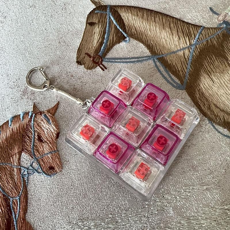 9 Keys Keyboard Keycaps Keychain Fidget Toy Anti-Anxiety Point Keycaps Party Stress Relief Diy Keycaps Toy Keyboard Caps