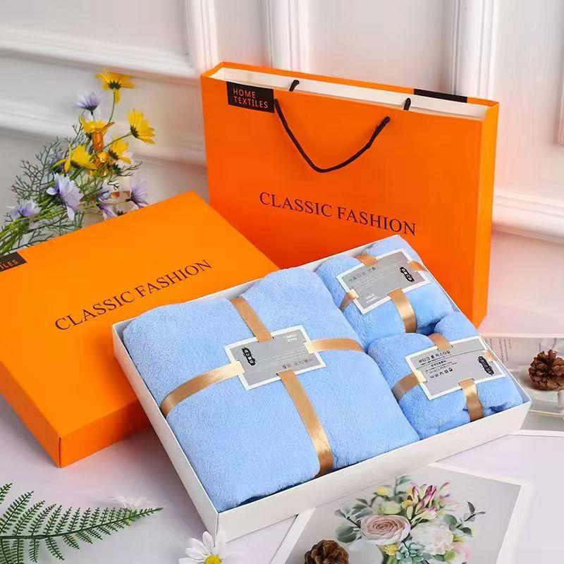 High-Density Coral Fleece Bath Towel Set: Three-Piece Wedding Souvenir Gift Box