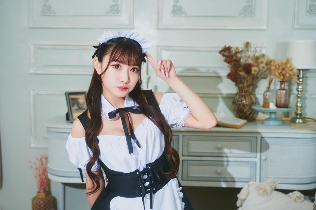 Clearstone GLOWHOLIC Cosplay Halloween Corset Maid, Women's, Size M, Black