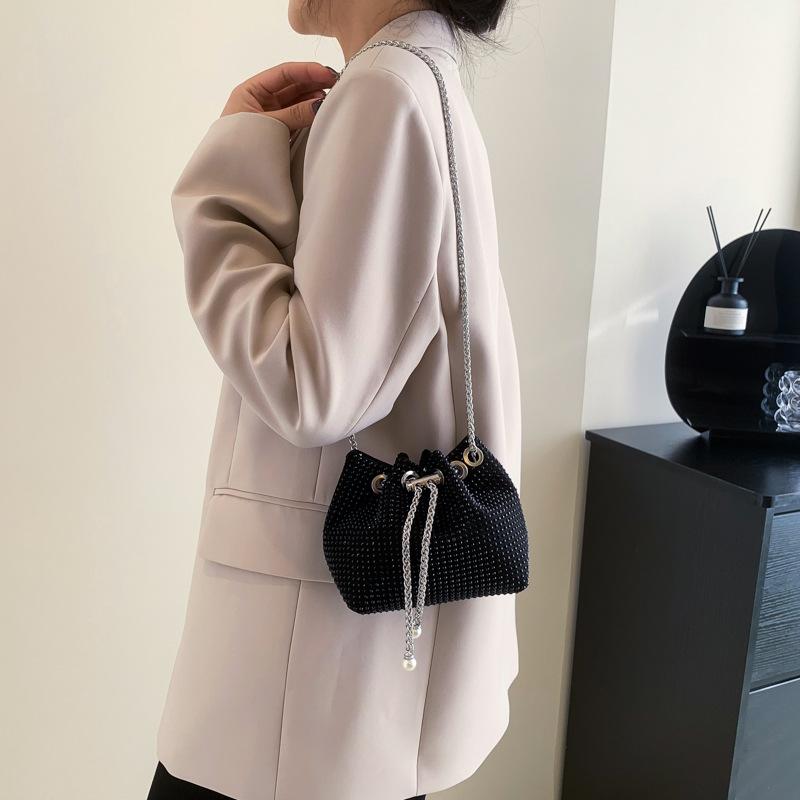 Diamds Women's Shoulder Bag Small String Bucket Bags Evening Party Purse Handbags Fashi Design Female Chain Crossbody Bags