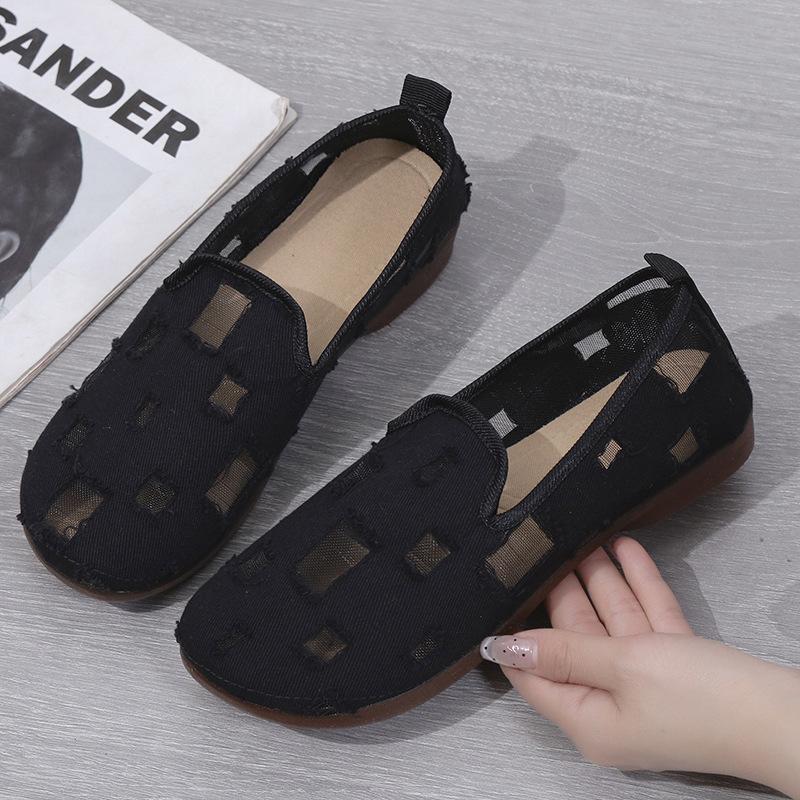 

Полые сетчатые дышащие одинарные туфли женские летние новые модели хорошо подходят для отверстий женские туфли с неглубоким вырезом туфли-дудочки на плоской подошве женские туфли 41 чёрный