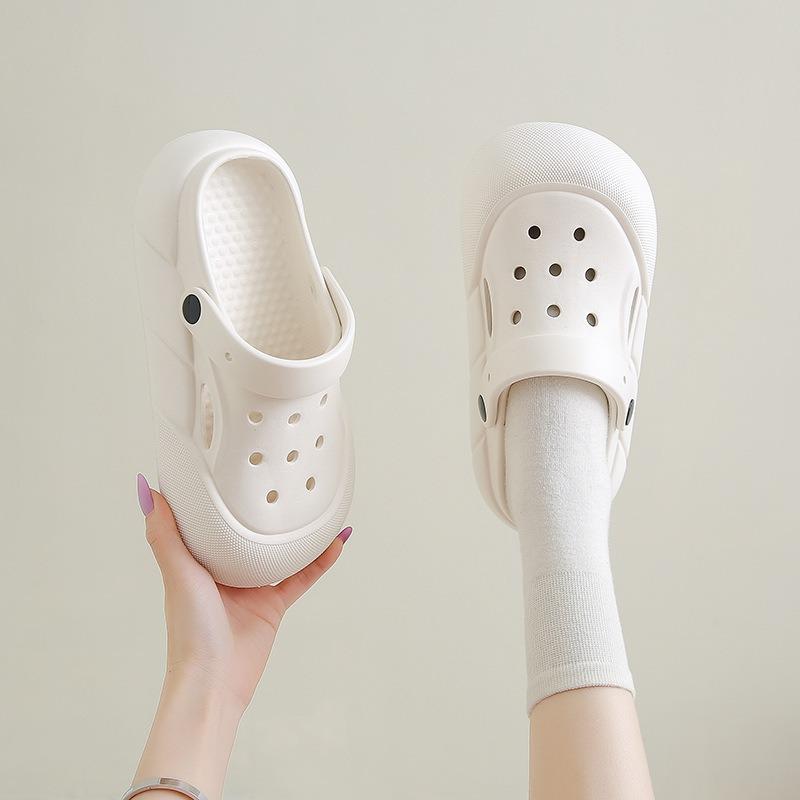 New summer cool slippers women's thick-soled bag head versatile hole shoes comfortable soft sole casual half drag
