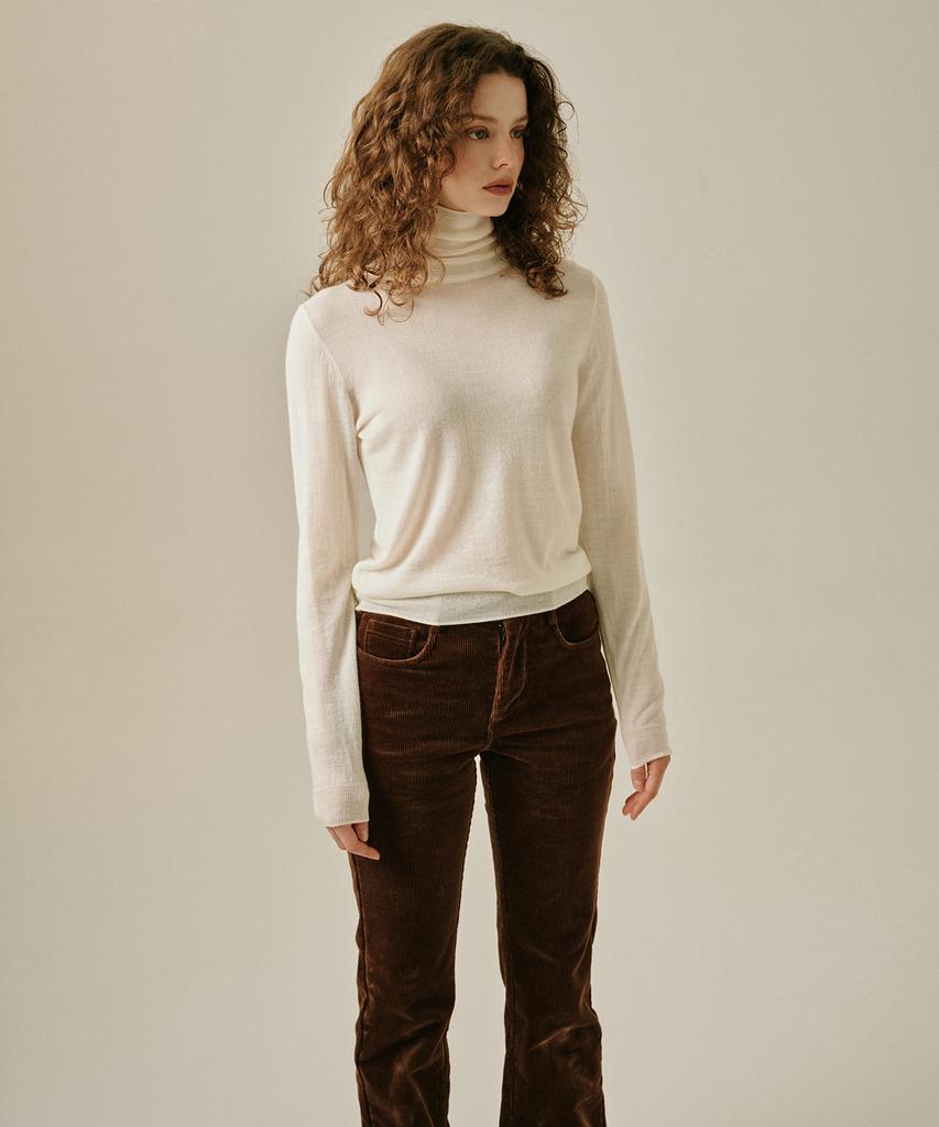 GREENBUTTER Wool Turtleneck Knit (Ivory)