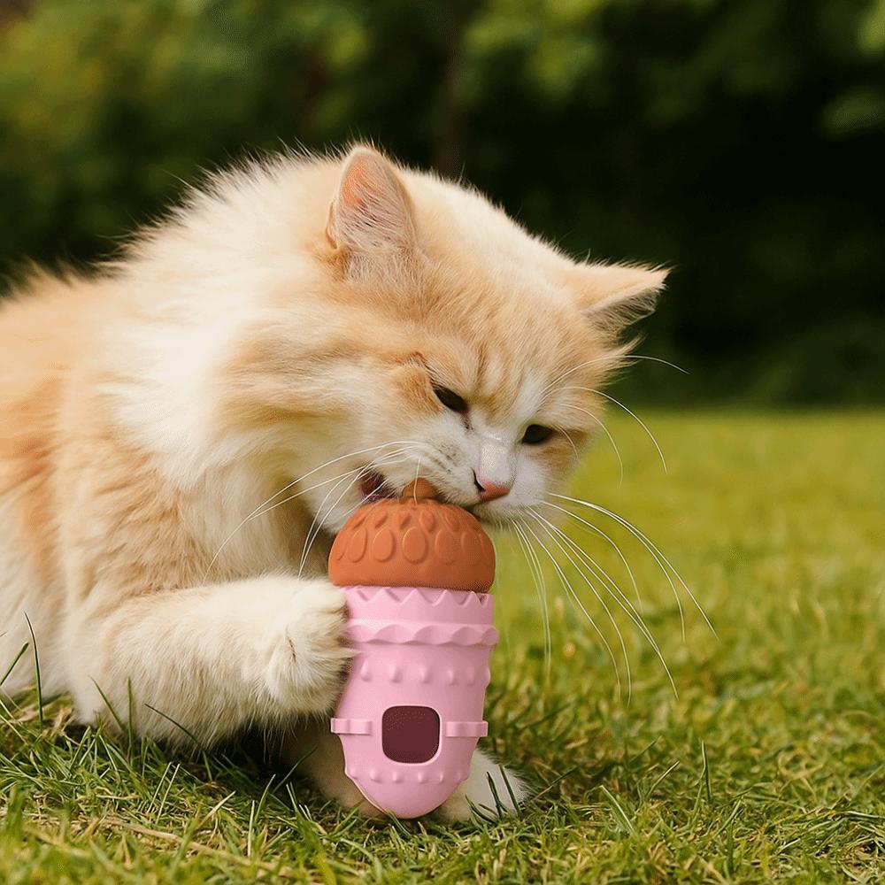 Food Dispensing Bite Resistant Pet Leakage Food Pinecone Shape TRP Dog Chew Balls Durable Interactive Dog Relieve Boredom