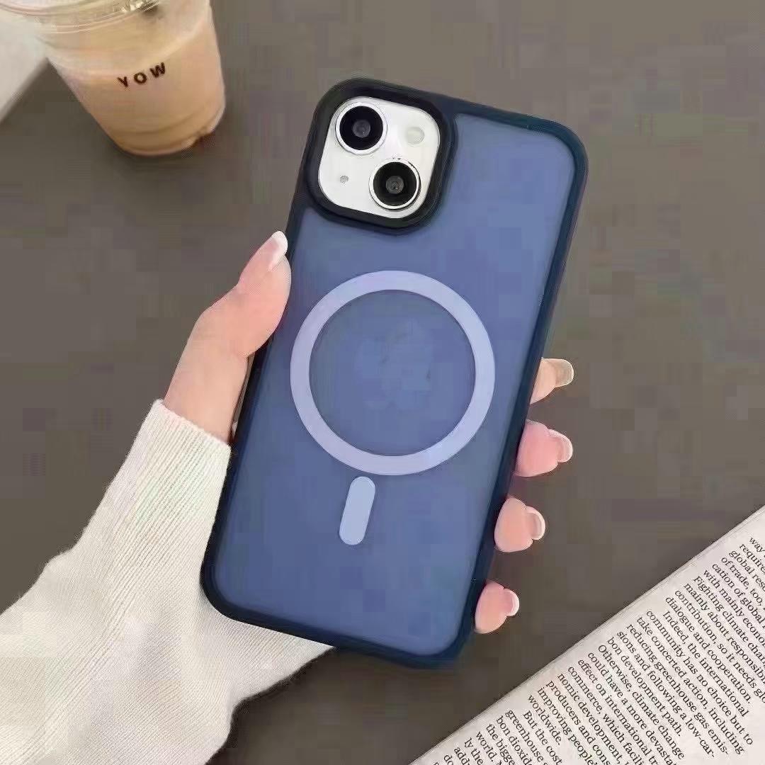 

iPhone 16 Pro Max Magnetic Frosted Case with Anti-Fingerprint Protection iPhone 15
