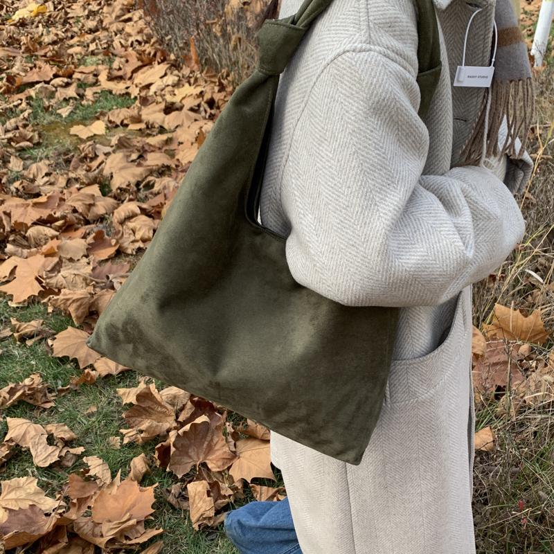 Soft Suede Hobo Bag with Knotted Handle Large Capacity Fashion Shoulder Bag