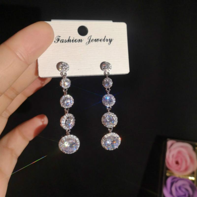 2024 Ladies Luxury Long Tassel Earrings Fashion Water Drop Beads Zircon Earrings 925 Silver Jewelry Wedding Accessories