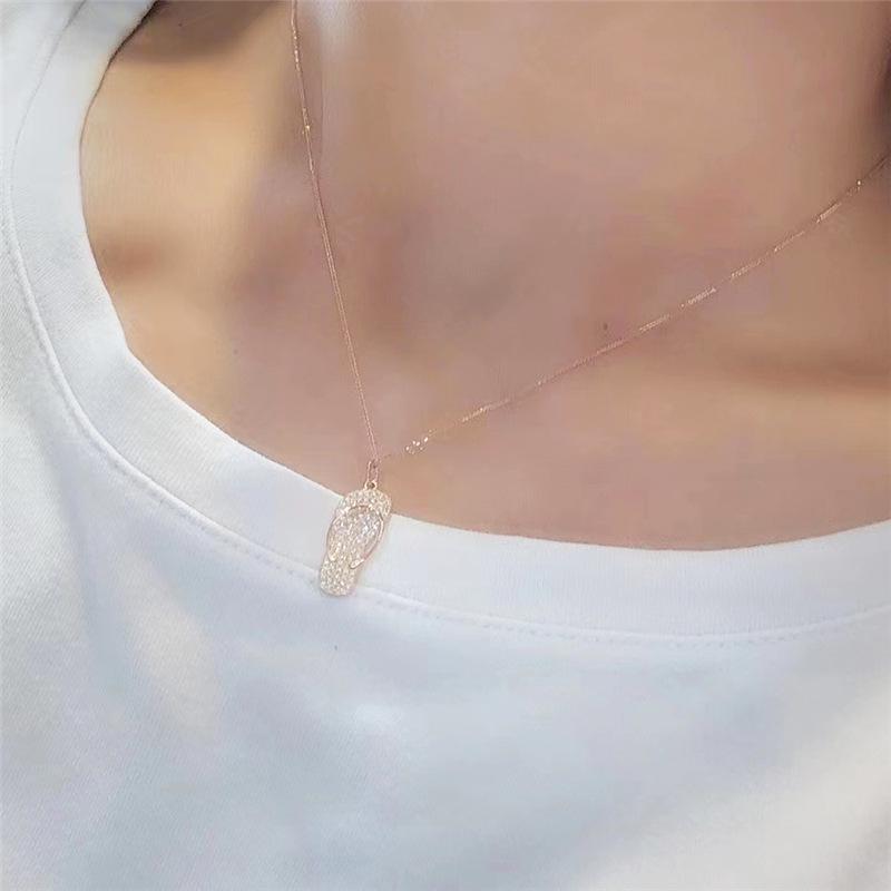 Women's Micro-Inlaid Diamond Slipper Pendant Necklace - Simple, Versatile Clavicle Chain for a Personalized Fashion Statement