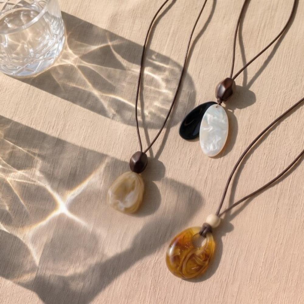 Karra Obstone Natural Necklace A6m0965