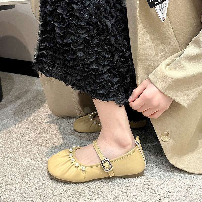 Large size women's shoes 41 to 43 wide fat feet Spring and Autumn 2025 new women's flat French Mary Jane shoes Doudou single shoes