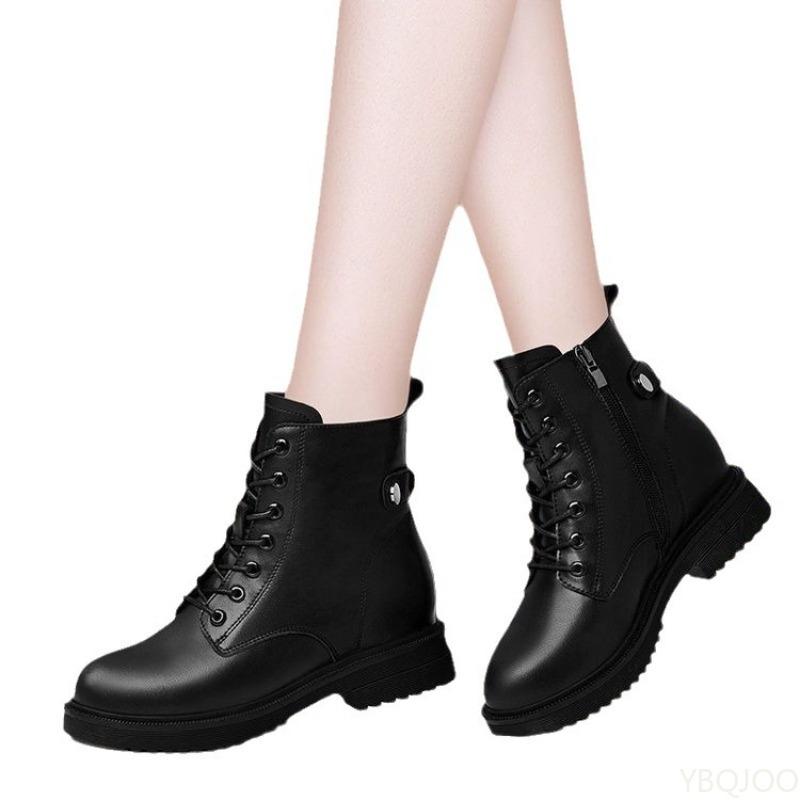 Small Size New Autumn and Winter Black Thick Soled Warm Short Boots with Fleece Windproof Anti Slip Versatile Motorcycle Boots