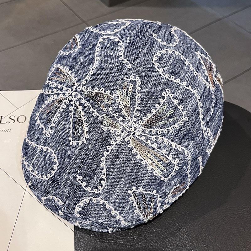 

Sequin flower embroidery beret children s high-end sense shows the face of small spring and autumn washed denim forward hat tide M（56-58cm） світло-синій колір