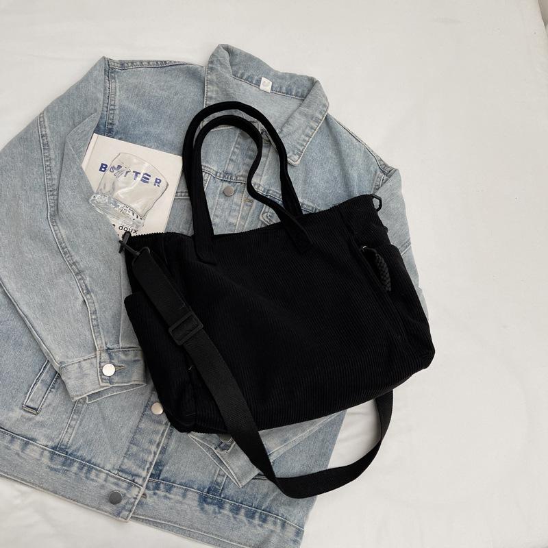 Small Fresh Bag Women's Large Capacity 2025 New Autumn and Winter Casual Shoulder Messenger Bag Fashion Sense Commuter Tote Bag