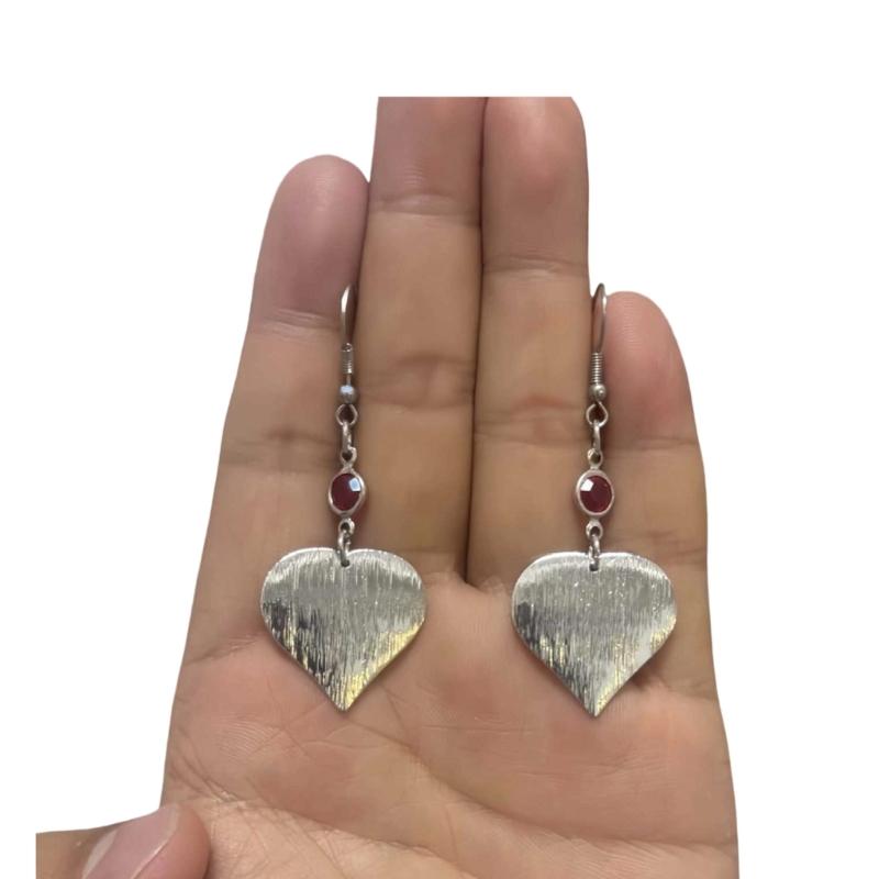 

Elegant Crystals Heart Drop Earrings Sturdy Alloy Jewelry Comfortable Wear Ideal Gift for Women красный