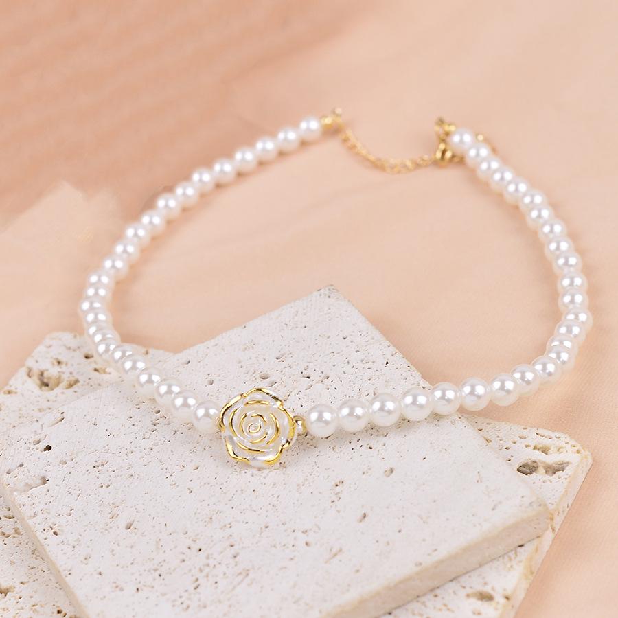 Elegant Vintage Court Style Camellia Pearl Jewelry Set: Necklace, Bracelet, and Stud Earrings