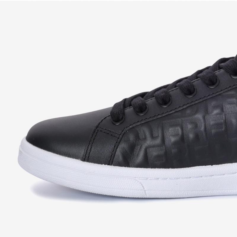 Fred Perry Unisex Embossed Sneakers B721