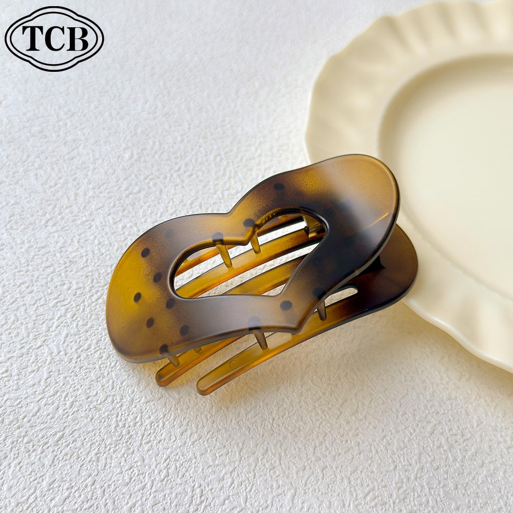 2025 New Leopard Print Heart Claw Clip for Women – Elegant, Non-Damaging, Large Capacity Hair Accessory for Half-Up Hairstyles