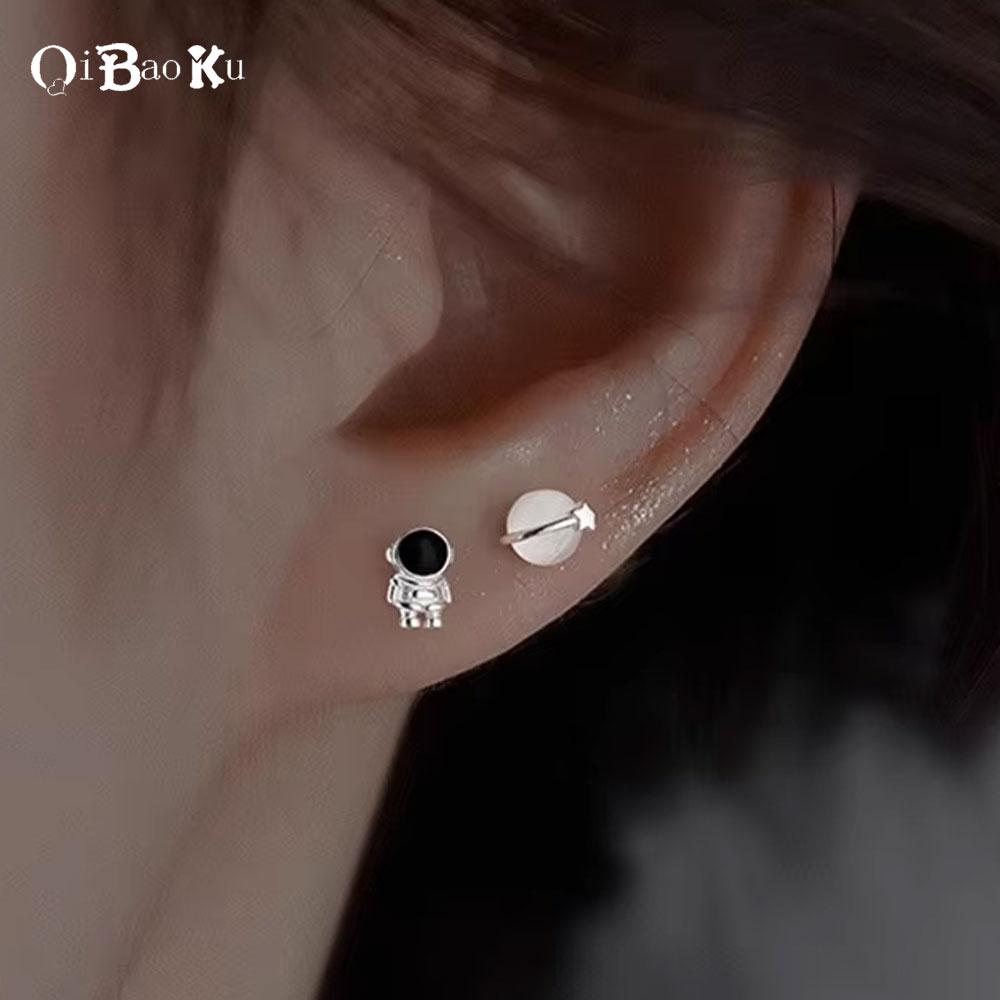 

New Silver Women s Earrings Trendy Ear Accessories Cute Design Simply Creative Birthday Gift 2025 білий