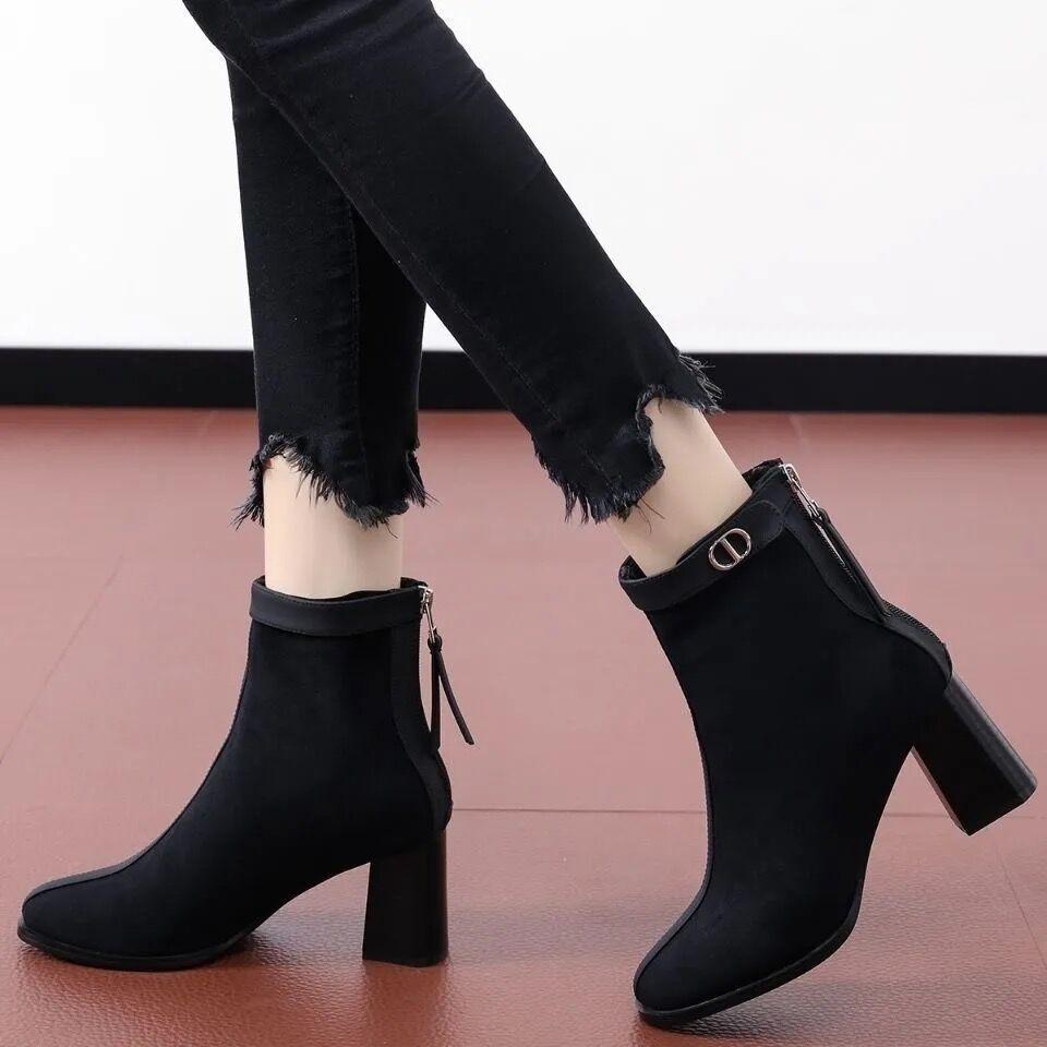 Weiche Lederstiefeletten mit mittlerem Absatz Herbst und Winter neu dicker Absatz matte Stiefel Französisch retro dünne Stiefel Wildleder Mode Stiefel Damen