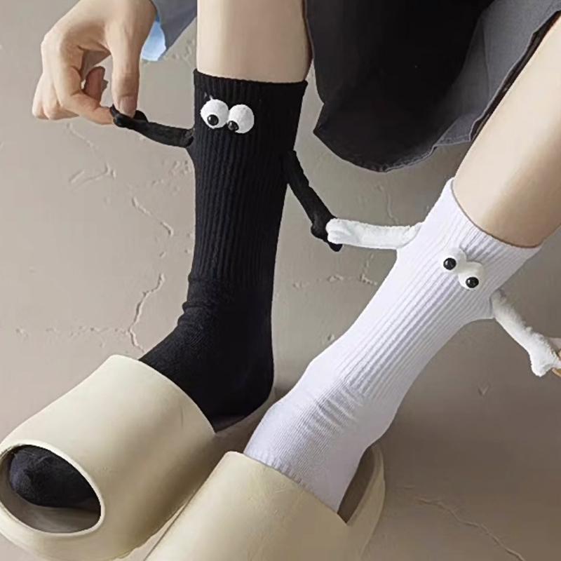 Alobee 1/2Pairs Harajuku Couple Cotton Sock Magnetic Suction Hand In Hand Socks Black White Unisex Holding Hands Long Socks