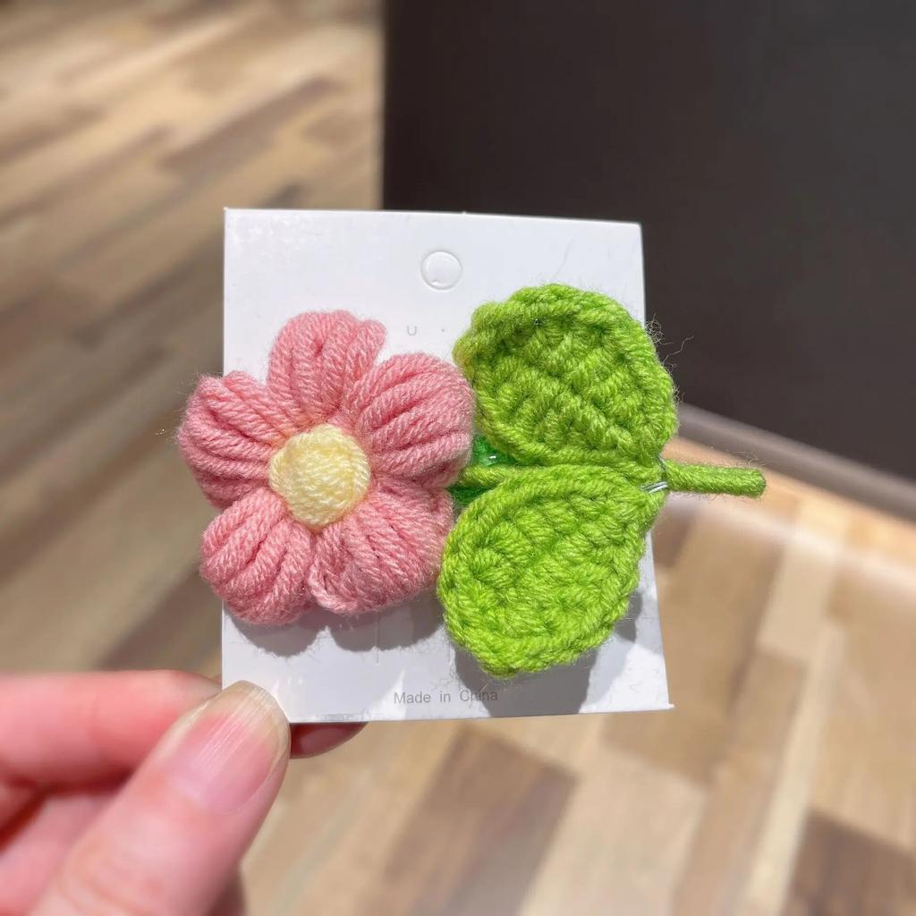 Flower Hair Clips Handmade Knitting Wool Hairpin Alligator Clips for Girls Sweet Barrettes Kids Headwear Hair Accessories