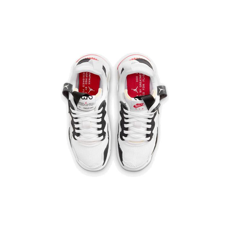 Nové Jordan MA2 Light Smoke Grey University Red GS CW6594-106