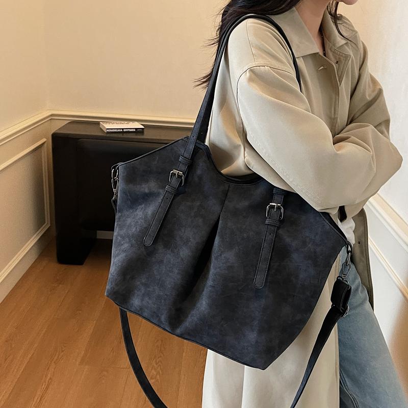 High Quality Women's Bag Urban Trend Style Shoulder Bag Matte Leather Adjustable Shoulder Bag Versatile Casual Large Capacity Commuter Zipper Handbag