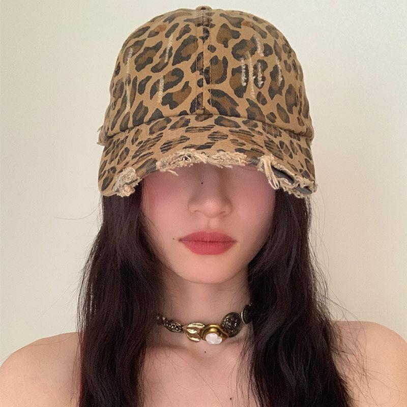 Vintage Leopard Print Adjustable Baseball Cap For Women With Embroidered Style And Sun Protection