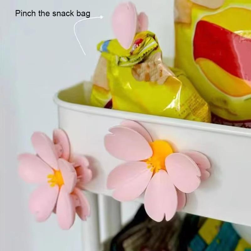 Moisture-Proof Sakura Magnetic Clip Cute Style Snack Storage Sakura Sealing Clip Food Preservation Fridge Magnet