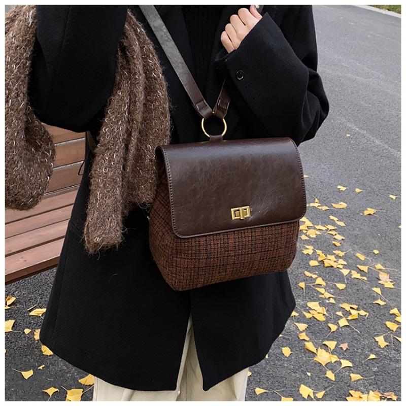 Retro Contrasting Color Plaid New Large-capacity Leisure Bag Texture Commuter Backpack Travel Bag