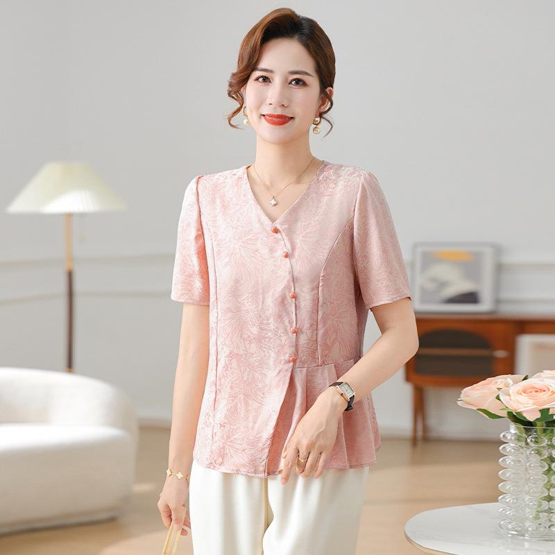 Stylish V-Neck Blouse for Middle-Aged Women - Elegant Summer Short-Sleeved Top 2026 Collection