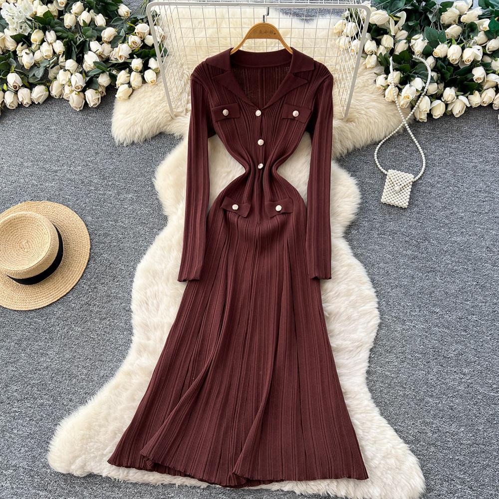 French high-end retro lapel long-sleeved metal buckle slim-fitting and thin temperament vertical pattern knitted dress