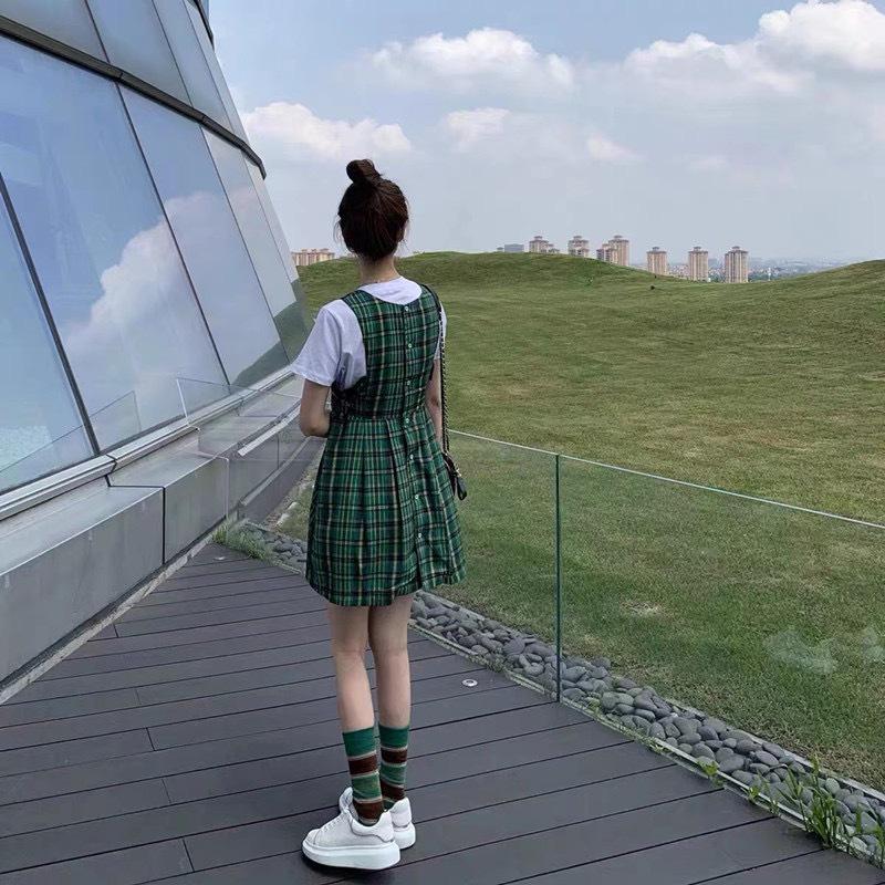 

Гольфы до икры в стиле Моны: Трендовое зеленое в полоску, универсальное весенне-осеннее, стройнящее миди для женщин One Size