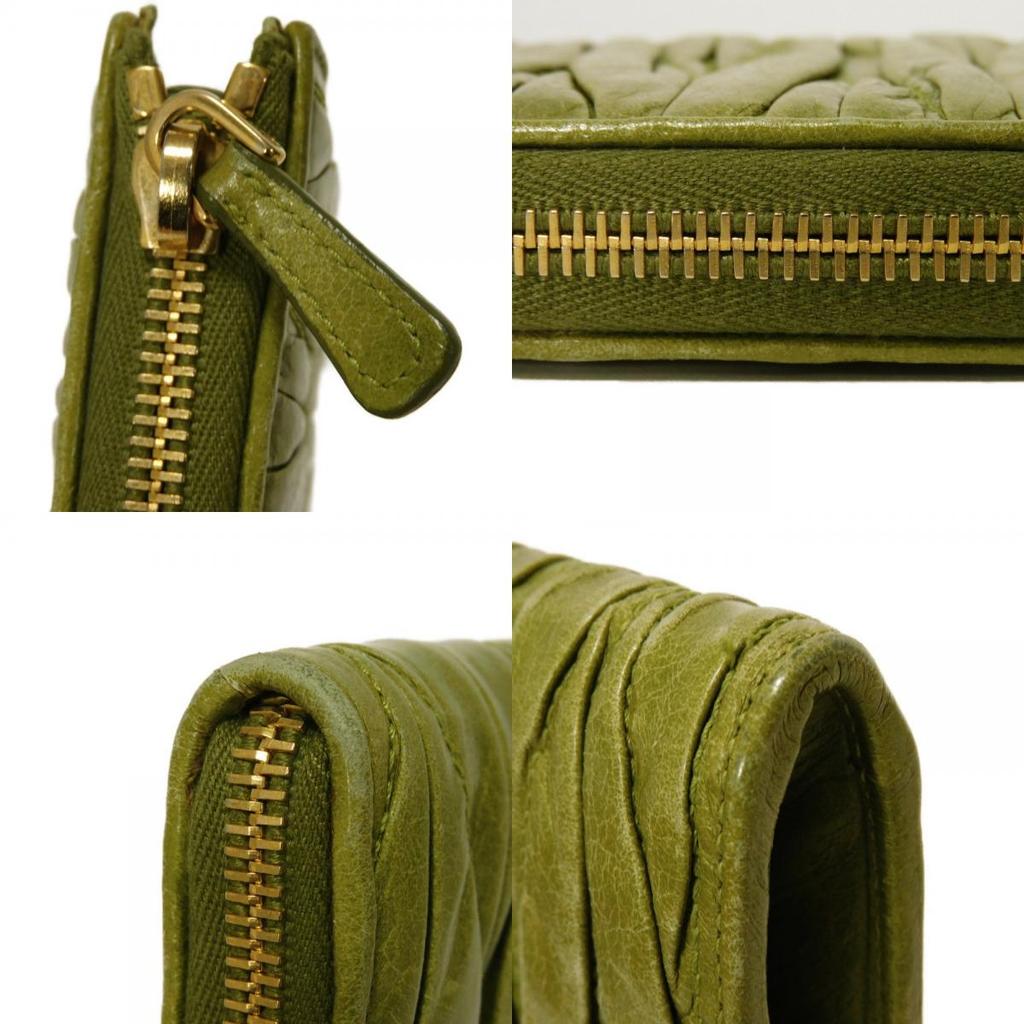 Used Matelasse Zip Around Wallet (12166) with Wrinkled L-shaped Zipper (5M1183 7940) Logo Metal Light Green Women's